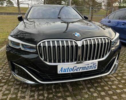 БМВ 7 Серия, объемом двигателя 3 л и пробегом 27 тыс. км за 92595 $, фото 2 на Automoto.ua