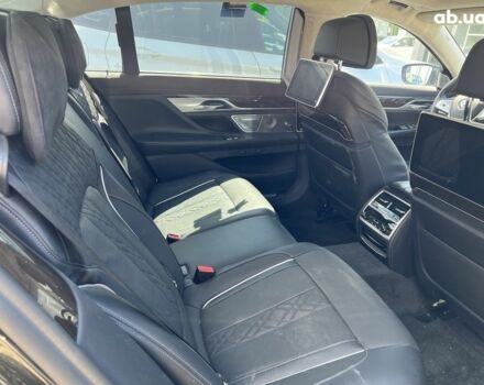БМВ 7 Серия, объемом двигателя 3 л и пробегом 56 тыс. км за 91835 $, фото 16 на Automoto.ua