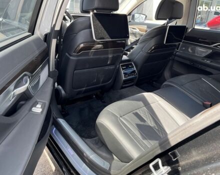 БМВ 7 Серия, объемом двигателя 3 л и пробегом 56 тыс. км за 91835 $, фото 35 на Automoto.ua