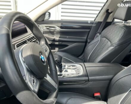 БМВ 7 Серия, объемом двигателя 6.59 л и пробегом 29 тыс. км за 119331 $, фото 11 на Automoto.ua