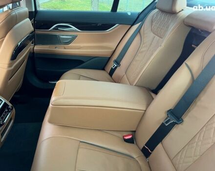 БМВ 7 Серия, объемом двигателя 3 л и пробегом 27 тыс. км за 92595 $, фото 10 на Automoto.ua