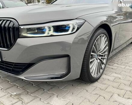 БМВ 7 Серия, объемом двигателя 3 л и пробегом 43 тыс. км за 105000 $, фото 2 на Automoto.ua