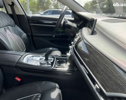 БМВ 7 Серия, объемом двигателя 6.59 л и пробегом 29 тыс. км за 119331 $, фото 41 на Automoto.ua
