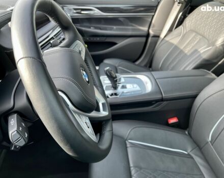 БМВ 7 Серия, объемом двигателя 3 л и пробегом 19 тыс. км за 96421 $, фото 7 на Automoto.ua