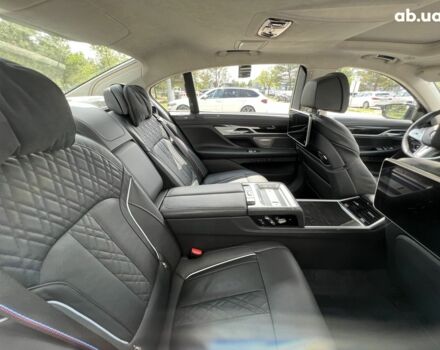 БМВ 7 Серия, объемом двигателя 6.59 л и пробегом 29 тыс. км за 119331 $, фото 44 на Automoto.ua