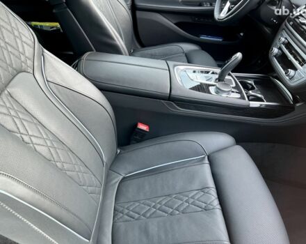 БМВ 7 Серия, объемом двигателя 3 л и пробегом 19 тыс. км за 96421 $, фото 11 на Automoto.ua