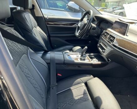 БМВ 7 Серия, объемом двигателя 3 л и пробегом 56 тыс. км за 91835 $, фото 13 на Automoto.ua