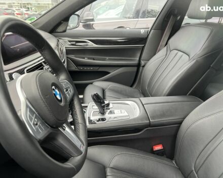 БМВ 7 Серия, объемом двигателя 3 л и пробегом 25 тыс. км за 77054 $, фото 9 на Automoto.ua