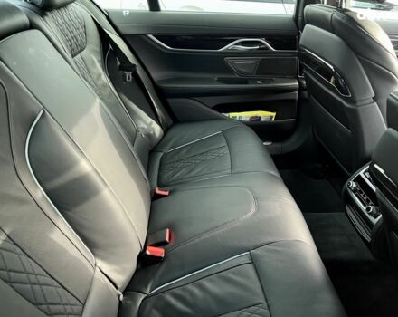 БМВ 7 Серия, объемом двигателя 3 л и пробегом 19 тыс. км за 96421 $, фото 8 на Automoto.ua