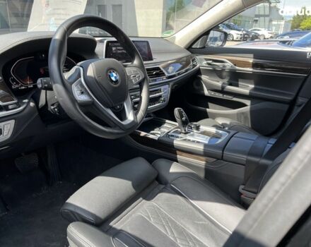 БМВ 7 Серия, объемом двигателя 3 л и пробегом 56 тыс. км за 91835 $, фото 3 на Automoto.ua