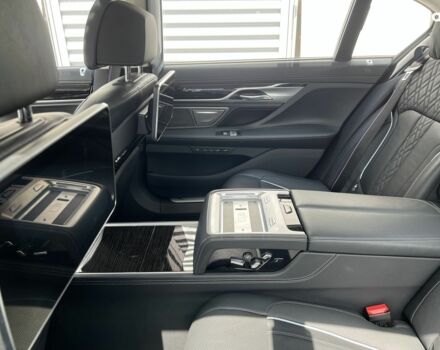 БМВ 7 Серия, объемом двигателя 6.59 л и пробегом 29 тыс. км за 119331 $, фото 34 на Automoto.ua