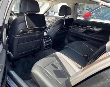 БМВ 7 Серия, объемом двигателя 3 л и пробегом 56 тыс. км за 91835 $, фото 34 на Automoto.ua