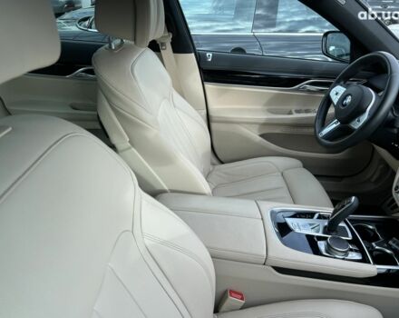 БМВ 7 Серия, объемом двигателя 3 л и пробегом 26 тыс. км за 81162 $, фото 16 на Automoto.ua