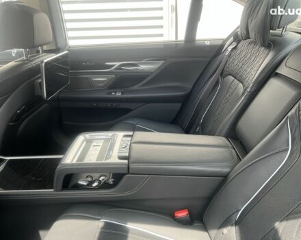 БМВ 7 Серия, объемом двигателя 6.59 л и пробегом 29 тыс. км за 119331 $, фото 35 на Automoto.ua