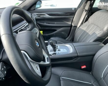 БМВ 7 Серия, объемом двигателя 3 л и пробегом 19 тыс. км за 96421 $, фото 3 на Automoto.ua