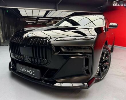 БМВ 7 Серия, объемом двигателя 4.4 л и пробегом 28 тыс. км за 143900 $, фото 3 на Automoto.ua