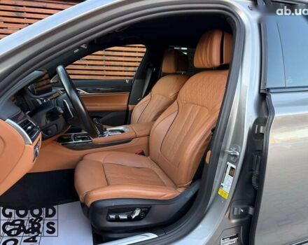 БМВ 7 Серія, об'ємом двигуна 3 л та пробігом 19 тис. км за 78000 $, фото 19 на Automoto.ua