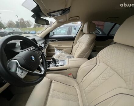 БМВ 7 Серия, объемом двигателя 4.4 л и пробегом 13 тыс. км за 98681 $, фото 32 на Automoto.ua