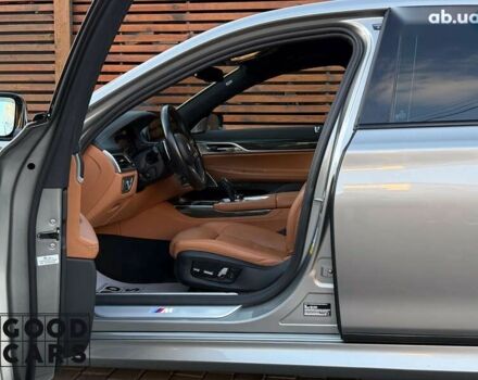 БМВ 7 Серія, об'ємом двигуна 3 л та пробігом 19 тис. км за 78000 $, фото 18 на Automoto.ua