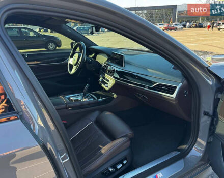 БМВ 7 Серія, об'ємом двигуна 3 л та пробігом 43 тис. км за 79000 $, фото 13 на Automoto.ua