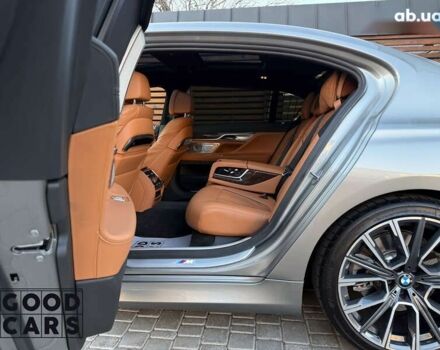 БМВ 7 Серія, об'ємом двигуна 3 л та пробігом 19 тис. км за 78000 $, фото 21 на Automoto.ua