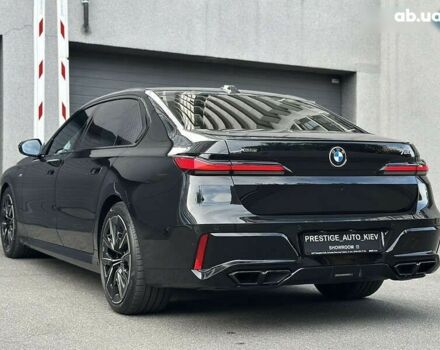 БМВ 7 Серия, объемом двигателя 4.4 л и пробегом 50 тыс. км за 157000 $, фото 17 на Automoto.ua