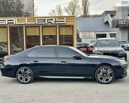 БМВ 7 Серия, объемом двигателя 3 л и пробегом 36 тыс. км за 122500 $, фото 9 на Automoto.ua
