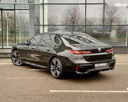 БМВ 7 Серия, объемом двигателя 3 л и пробегом 42 тыс. км за 126777 $, фото 6 на Automoto.ua