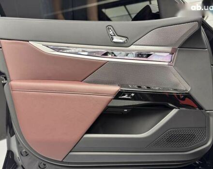 БМВ 7 Серия, объемом двигателя 3 л и пробегом 36 тыс. км за 124900 $, фото 28 на Automoto.ua
