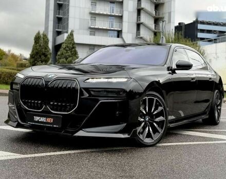 БМВ 7 Серия, объемом двигателя 4.4 л и пробегом 25 тыс. км за 139900 $, фото 2 на Automoto.ua