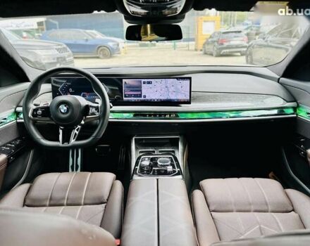 БМВ 7 Серия, объемом двигателя 3 л и пробегом 10 тыс. км за 129999 $, фото 25 на Automoto.ua