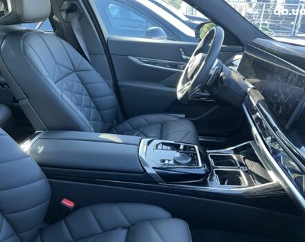 БМВ 7 Серия 2023 в Киеве на Automoto.ua БМВ 7 Серия, объемом двигателя 3 л и пробегом 2 тыс. км за 135415 $, фото 20 на Automoto.ua