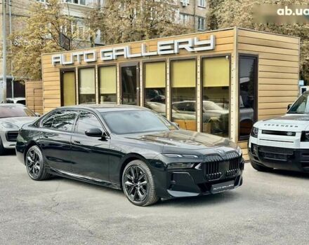 БМВ 7 Серия, объемом двигателя 3 л и пробегом 10 тыс. км за 129999 $, фото 3 на Automoto.ua