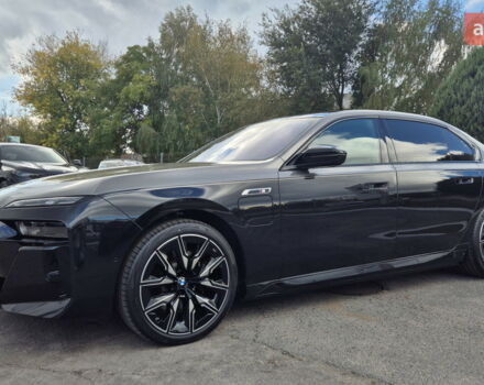 БМВ 7 Серия 2025 в Днепре (Днепропетровске) на Automoto.ua БМВ 7 Серия, объемом двигателя 3 л и пробегом 0 тыс. км за 235859 $, фото 2 на Automoto.ua