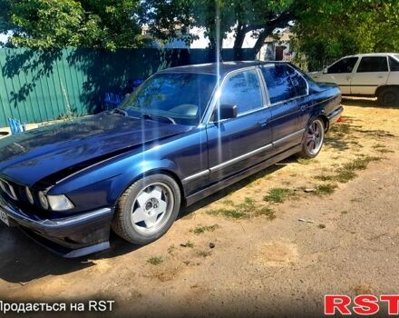 БМВ 7 Серія, об'ємом двигуна 3.5 л та пробігом 200 тис. км за 1500 $, фото 1 на Automoto.ua