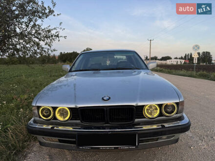 БМВ 7 Серия, объемом двигателя 3.5 л и пробегом 760 тыс. км за 3000 $, фото 1 на Automoto.ua