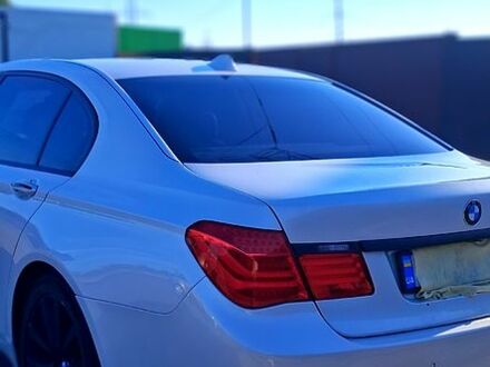 БМВ 7 Серия, объемом двигателя 4.4 л и пробегом 310 тыс. км за 12300 $, фото 1 на Automoto.ua