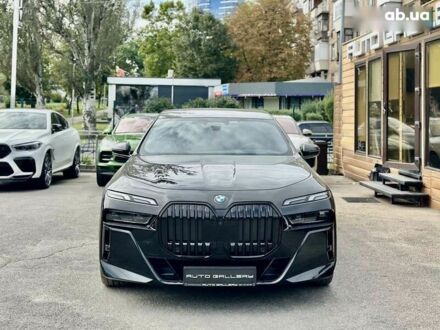 БМВ 7 Серия 2023 в Киеве на Automoto.ua БМВ 7 Серия, объемом двигателя 3 л и пробегом 10 тыс. км за 129999 $, фото 1 на Automoto.ua