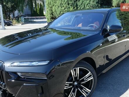 БМВ 7 Серия 2025 в Днепре (Днепропетровске) на Automoto.ua БМВ 7 Серия, объемом двигателя 2.99 л и пробегом 0 тыс. км за 168351 $, фото 1 на Automoto.ua