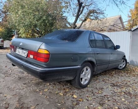 Сірий БМВ 7 Серія, об'ємом двигуна 3 л та пробігом 300 тис. км за 2500 $, фото 3 на Automoto.ua