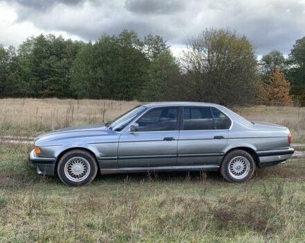 Серый БМВ 7 Серия, объемом двигателя 3.5 л и пробегом 280 тыс. км за 2200 $, фото 3 на Automoto.ua