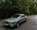 Сірий БМВ 7 Серія, об'ємом двигуна 3.5 л та пробігом 400 тис. км за 6500 $, фото 1 на Automoto.ua