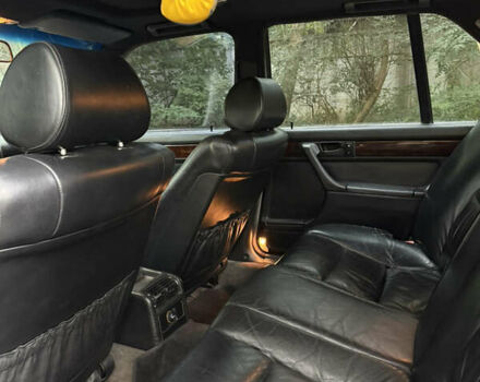 Сірий БМВ 7 Серія, об'ємом двигуна 3.5 л та пробігом 400 тис. км за 6500 $, фото 5 на Automoto.ua