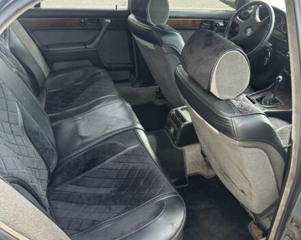 Серый БМВ 7 Серия, объемом двигателя 3 л и пробегом 500 тыс. км за 2599 $, фото 8 на Automoto.ua