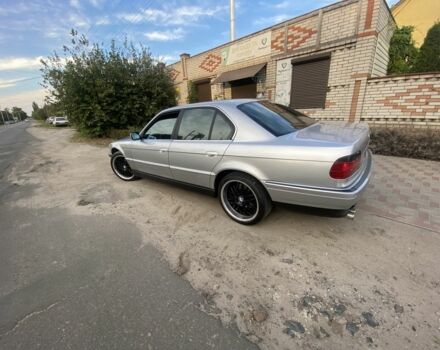 Сірий БМВ 7 Серія, об'ємом двигуна 4 л та пробігом 360 тис. км за 2500 $, фото 1 на Automoto.ua