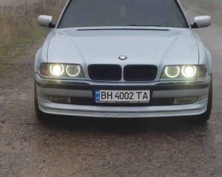 Серый БМВ 7 Серия, объемом двигателя 4 л и пробегом 360 тыс. км за 4500 $, фото 1 на Automoto.ua