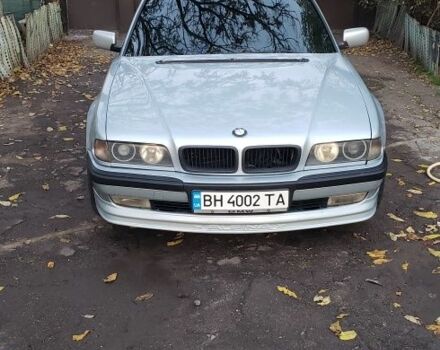 Серый БМВ 7 Серия, объемом двигателя 4 л и пробегом 360 тыс. км за 4500 $, фото 4 на Automoto.ua