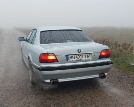 Серый БМВ 7 Серия, объемом двигателя 4 л и пробегом 360 тыс. км за 4500 $, фото 3 на Automoto.ua