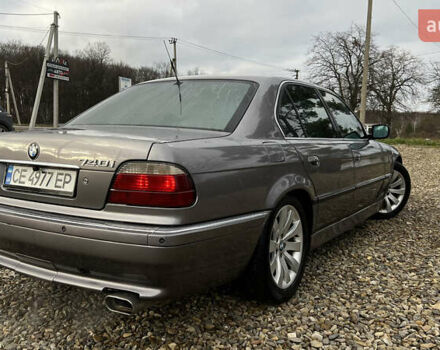 Серый БМВ 7 Серия, объемом двигателя 4 л и пробегом 505 тыс. км за 5300 $, фото 5 на Automoto.ua