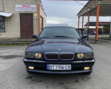 Серый БМВ 7 Серия, объемом двигателя 3.4 л и пробегом 230 тыс. км за 3700 $, фото 1 на Automoto.ua